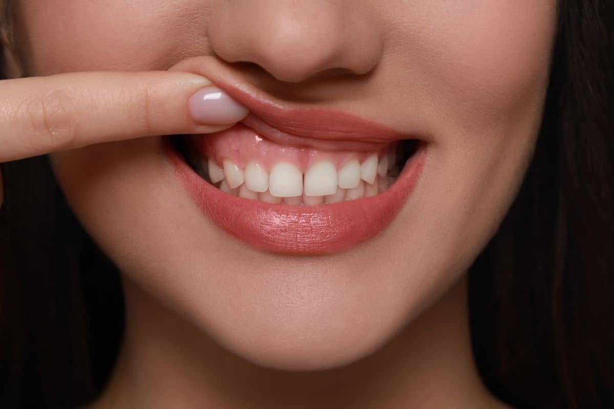 Cosmetic Dentist in palm Desert
