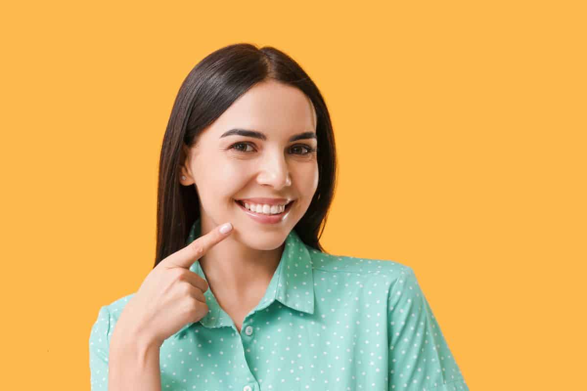Featured image for “Are You a Candidate for ‘Teeth In An Hour’? Here’s How to Know”