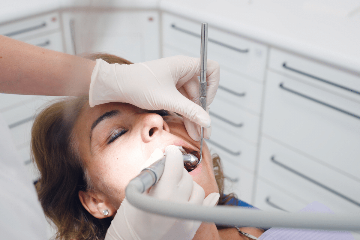 Featured image for “5 Things to Do During a Dental Emergency”